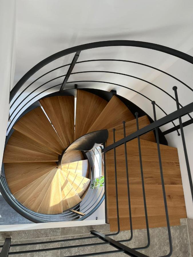 Apartman Sara S Pogledom Na More Lovran Bagian luar foto