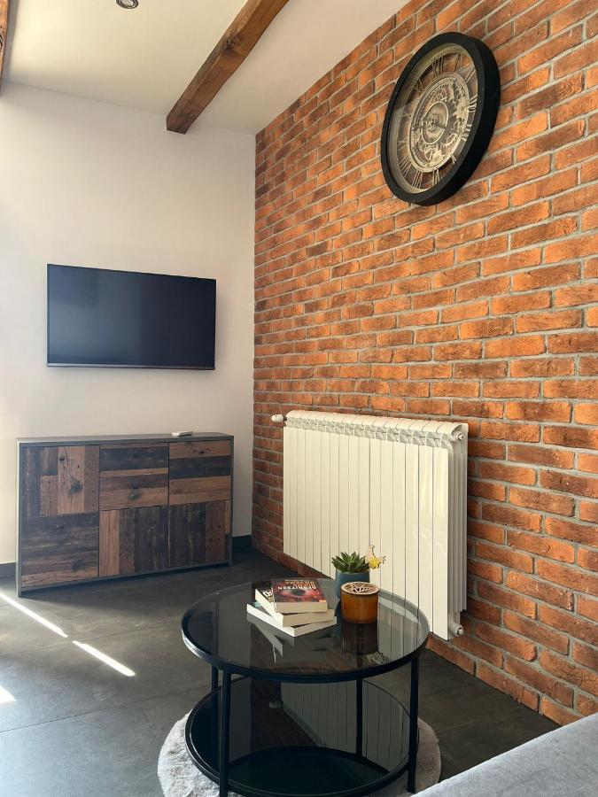 Apartman Sara S Pogledom Na More Lovran Bagian luar foto